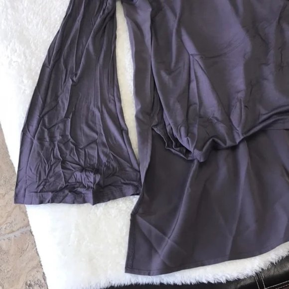 DG2 Diane Gilman Bell Sleeve Hi-Low Blouse Woven Back - Picture 5 of 7